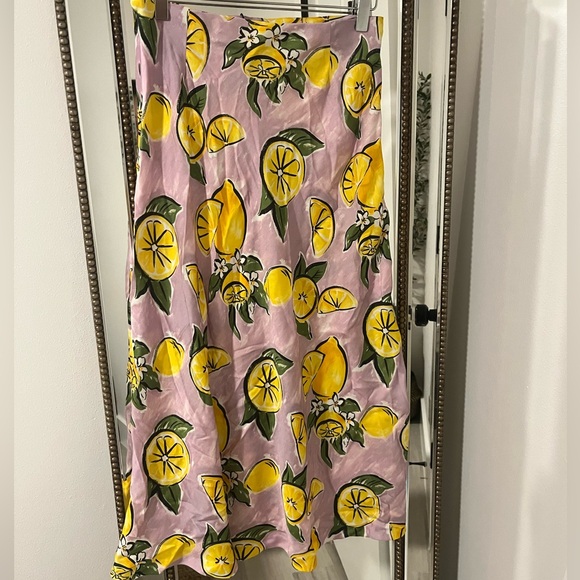 Zara Lemon Skirt - Picture 6 of 7